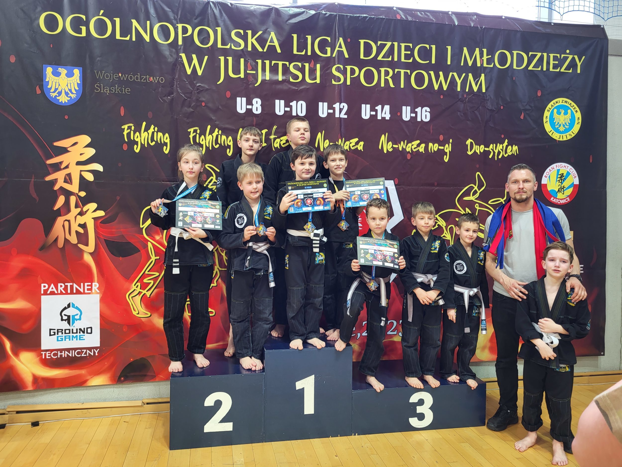 8 medali na OgólnoPolskiej Lidze Ju-Jitsu dzieci i młodzieży